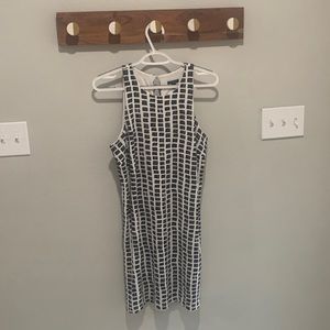 Medium Ann Taylor black and white sleeveless dress